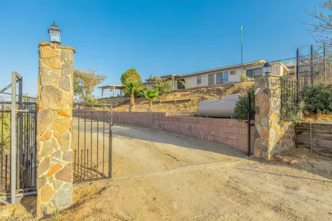 36326 32nd St E, Palmdale, CA 93550 photo 3