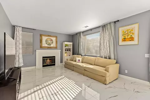 36501 Silverado Dr, Palmdale, CA 93550 photo 17