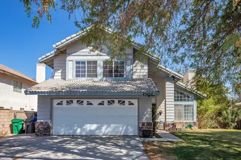 43452 11th St E, Lancaster, CA 93535 photo 2