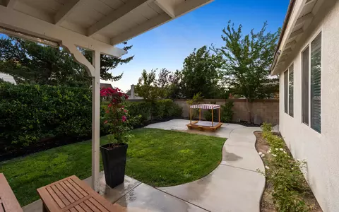 44035 Chaparral Dr, Lancaster, CA 93536 photo 29