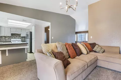 1008 Lancaster Blvd E, Lancaster, CA 93535 photo 7