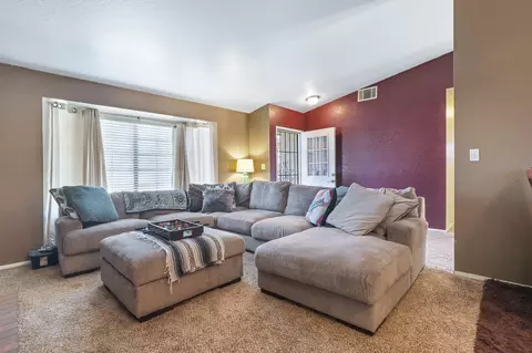 1008 Lancaster Blvd E, Lancaster, CA 93535 photo 10