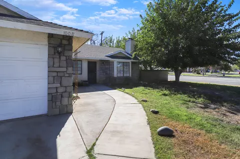 1008 Lancaster Blvd E, Lancaster, CA 93535 photo 4