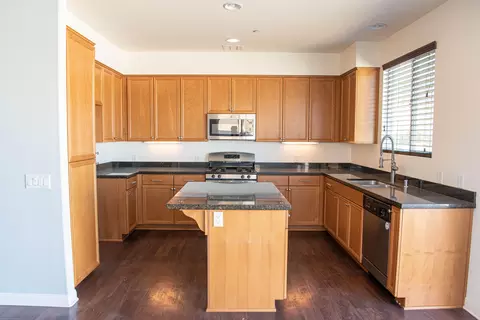 1312 Arabella Ct, Tehachapi, CA 93561 photo 3
