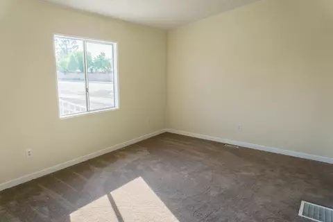 1301 Wayne St, Ridgecrest, CA 93555 photo 17