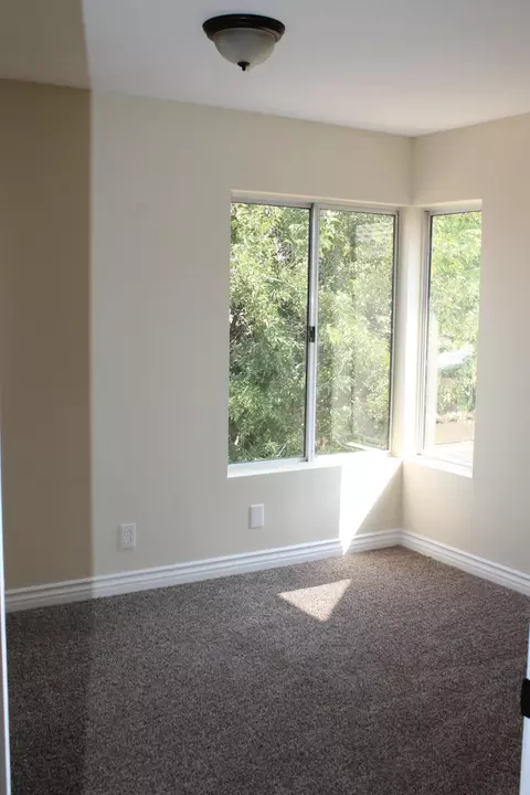 601 Esther Dr, Lancaster, CA 93535 photo 16