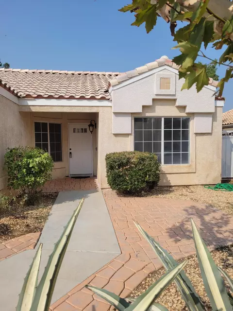 36727 Rose St, Palmdale, CA 93552 photo 4