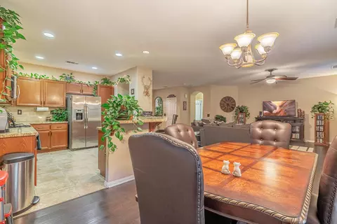 42926 Edson Ave, Lancaster, CA 93536 photo 11
