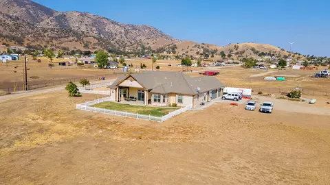 23658 Clover Spring Rd, Tehachapi, CA 93561 photo 7