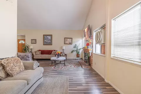 44246 Tabler St, Lancaster, CA 93535 photo 13