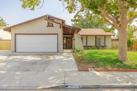 44246 Tabler St, Lancaster, CA 93535 photo 1