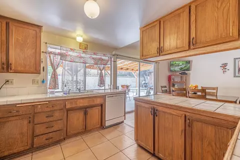 44246 Tabler St, Lancaster, CA 93535 photo 12