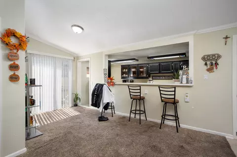 402 Lingard St E, Lancaster, CA 93535 photo 12
