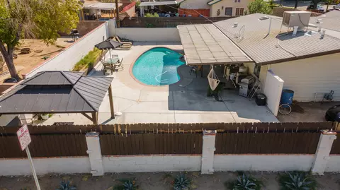 402 Lingard St E, Lancaster, CA 93535 photo 8