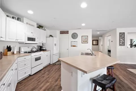 3635 Topaz Ln, Lancaster, CA 93535 photo 13