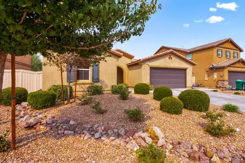 3635 Topaz Ln, Lancaster, CA 93535 photo 4