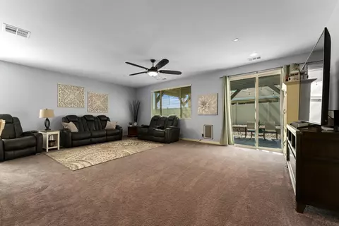 45005 43rd St W, Lancaster, CA 93536 photo 14