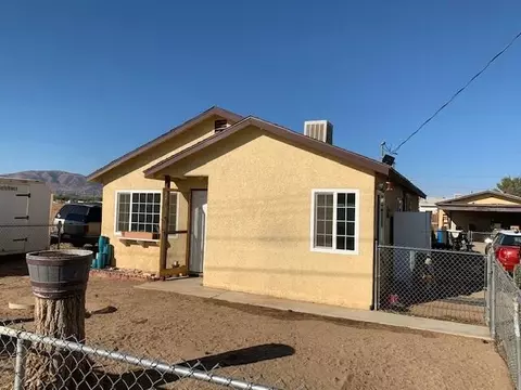 38749 17th St E, Palmdale, CA 93550 photo 1