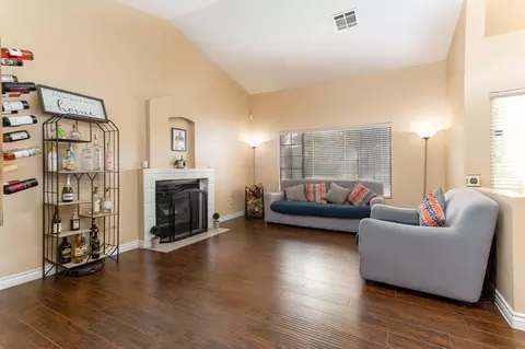 44226 Soft Ave, Lancaster, CA 93536 photo 4