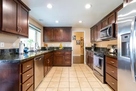 44226 Soft Ave, Lancaster, CA 93536 photo 7