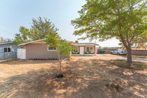 43002 45th St W, Lancaster, CA 93536 photo 2