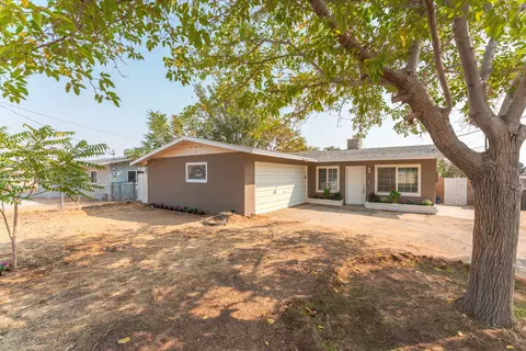43002 45th St W, Lancaster, CA 93536 photo 1