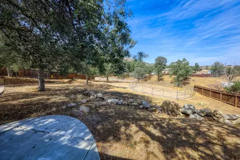 21201 Carriage Dr, Tehachapi, CA 93561 photo 37
