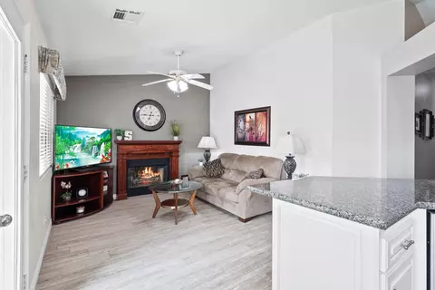 40388 Argyle Ln, Palmdale, CA 93551 photo 12