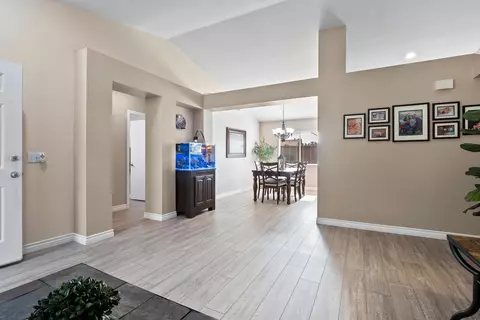 40388 Argyle Ln, Palmdale, CA 93551 photo 8