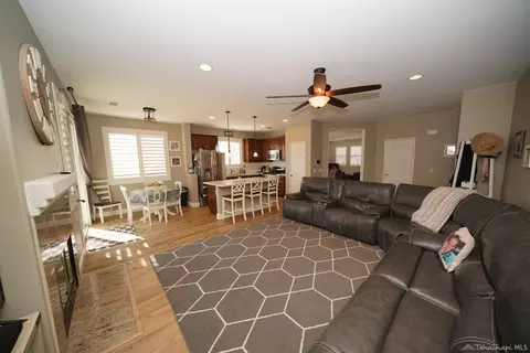 1227 Miranda Ct, Tehachapi, CA 93561 photo 27