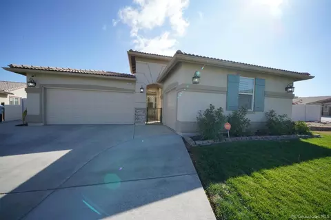 1227 Miranda Ct, Tehachapi, CA 93561 photo 1