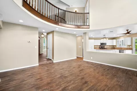 5632 Crest Dr, Palmdale, CA 93551 photo 12