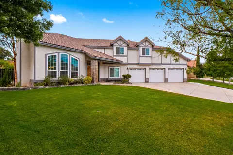 5632 Crest Dr, Palmdale, CA 93551 photo 5