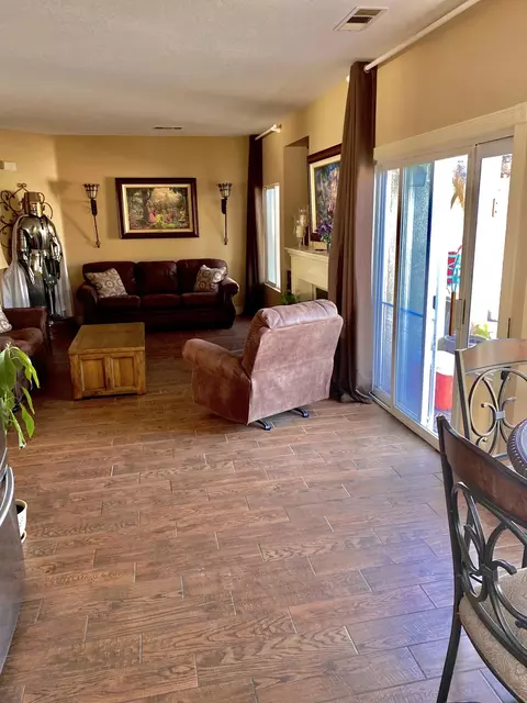117 Brentwood Dr, Tehachapi, CA 93561 photo 9