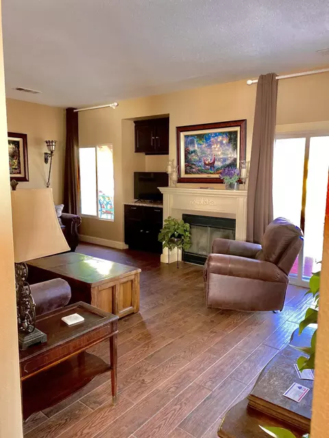 117 Brentwood Dr, Tehachapi, CA 93561 photo 5