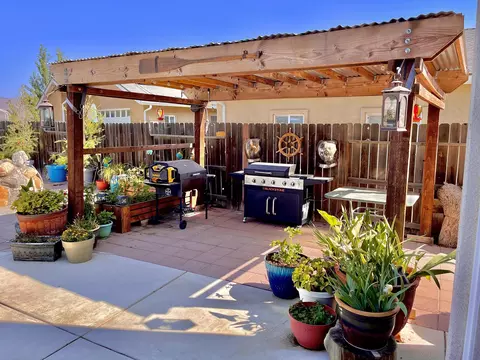 117 Brentwood Dr, Tehachapi, CA 93561 photo 58