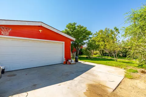1236 Avenue Q-10 E, Palmdale, CA 93550 photo 28