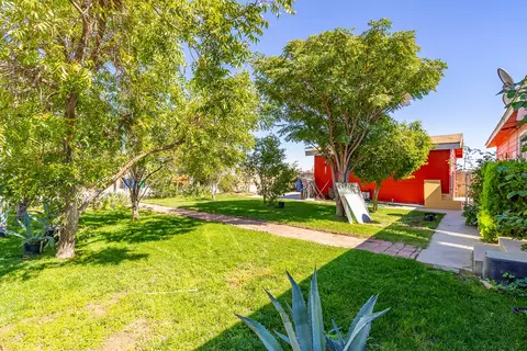1236 Avenue Q-10 E, Palmdale, CA 93550 photo 4