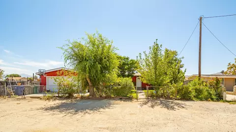 1236 Avenue Q-10 E, Palmdale, CA 93550 photo 2