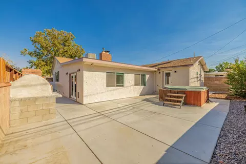 44527 Lowtree Ave, Lancaster, CA 93534 photo 34