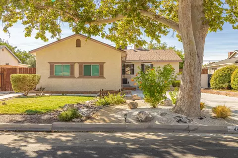 44527 Lowtree Ave, Lancaster, CA 93534 photo 1