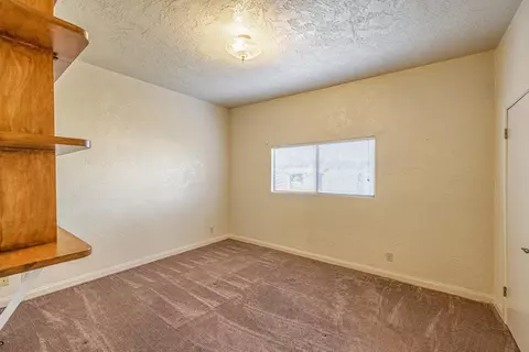 42873 Normandy Ln, Lancaster, CA 93536 photo 12