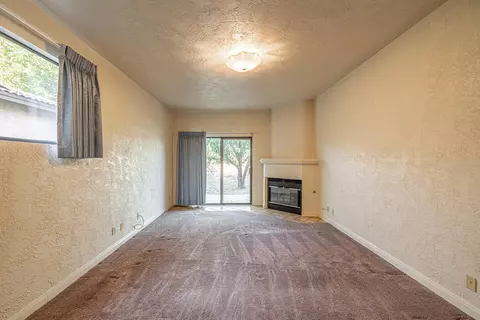 42873 Normandy Ln, Lancaster, CA 93536 photo 21