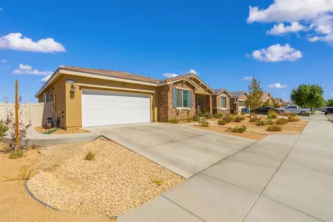 1731 Avenue H5 E, Lancaster, CA 93535 photo 2