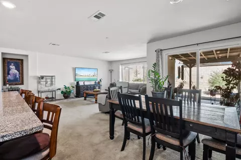 3637 Garnet Ln, Lancaster, CA 93535 photo 9