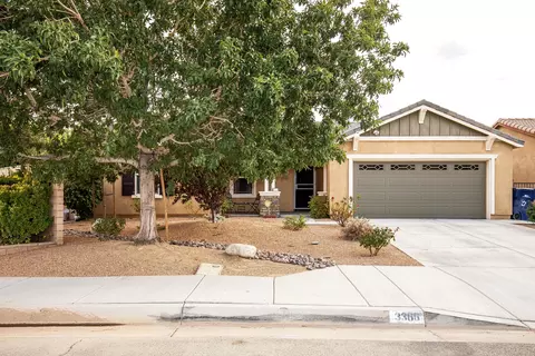3366 James Ct, Lancaster, CA 93535 photo 2