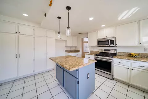 3034 Hampton Rd, Palmdale, CA 93551 photo 16