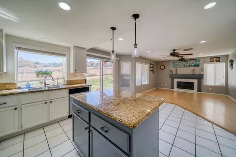 3034 Hampton Rd, Palmdale, CA 93551 photo 19