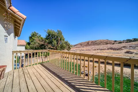 3034 Hampton Rd, Palmdale, CA 93551 photo 35