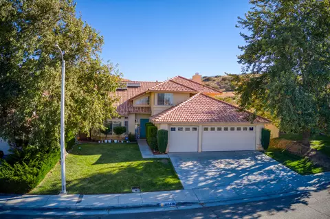 3034 Hampton Rd, Palmdale, CA 93551 photo 3